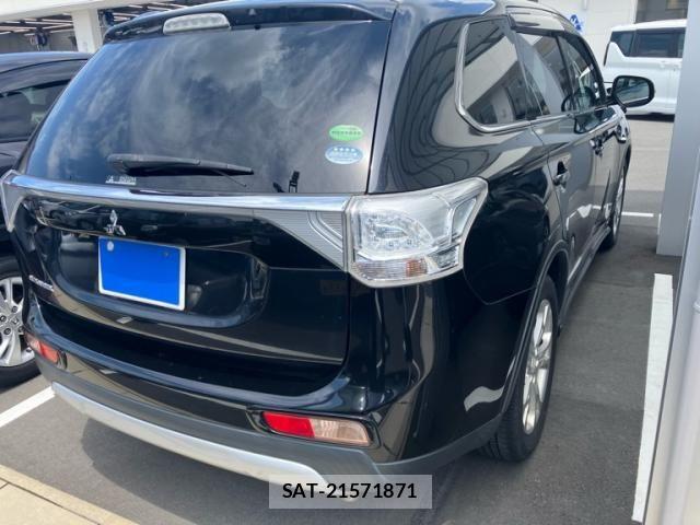 Mitsubishi OUTLANDER 2014-03 8414258-2