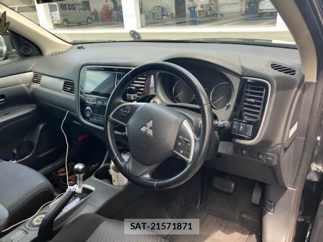 Mitsubishi OUTLANDER 2014-03 8414258-8
