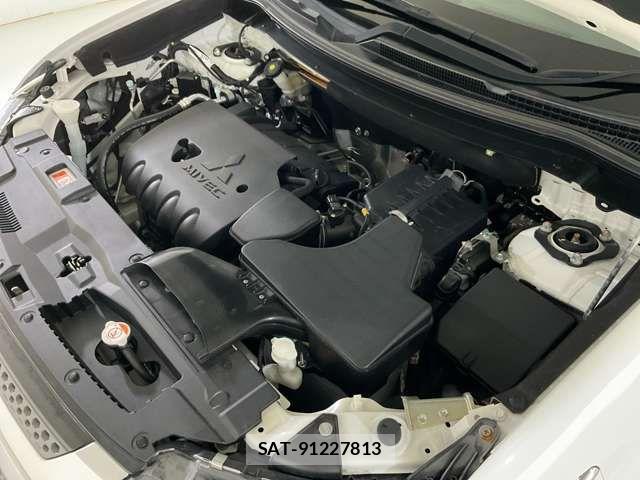 Mitsubishi OUTLANDER 2018-09 8526491-11