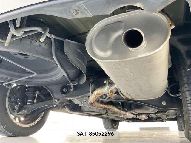 Mitsubishi OUTLANDER 2017-07 8563124-9