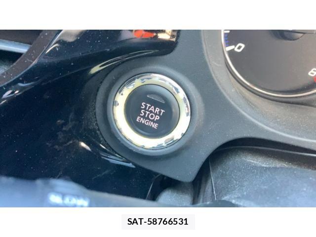 Mitsubishi OUTLANDER 2016-10 8563125-22