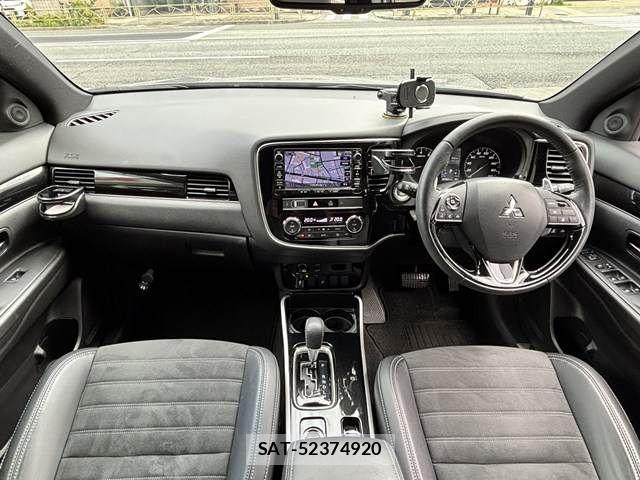 Mitsubishi OUTLANDER 2019-07 8850310-1