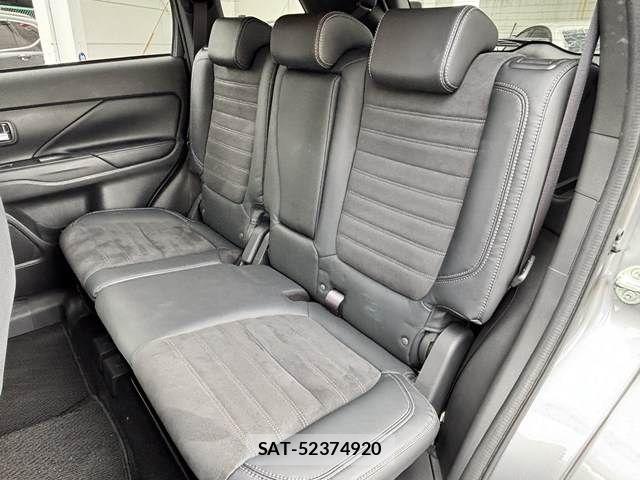 Mitsubishi OUTLANDER 2019-07 8850310-22