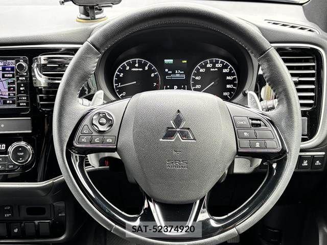 Mitsubishi OUTLANDER 2019-07 8850310-26