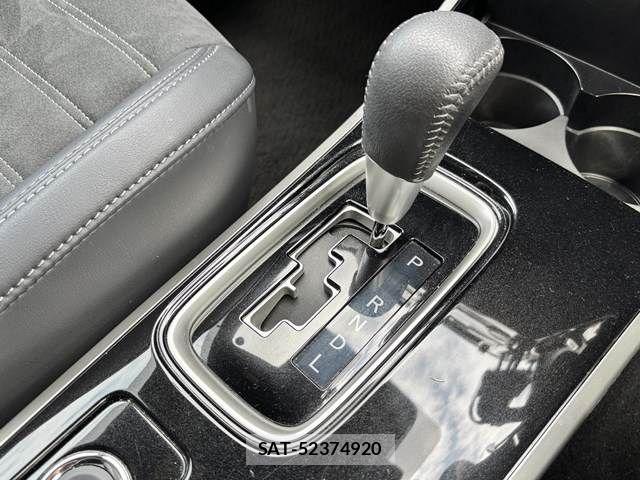 Mitsubishi OUTLANDER 2019-07 8850310-27