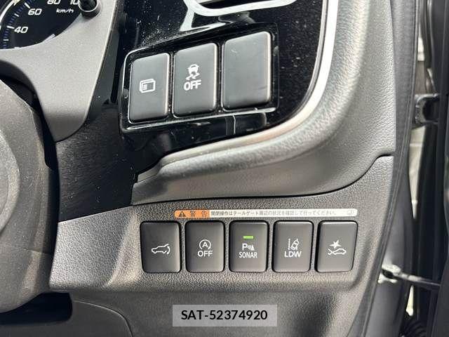 Mitsubishi OUTLANDER 2019-07 8850310-29