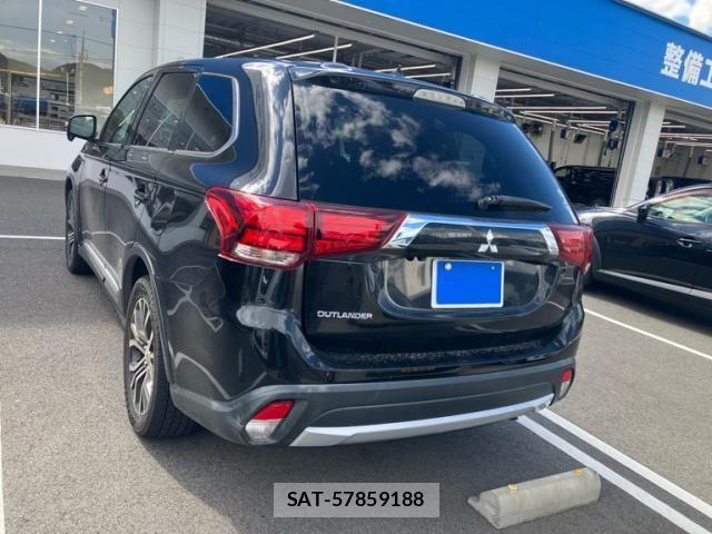 Mitsubishi OUTLANDER 2015-12 8881470-3