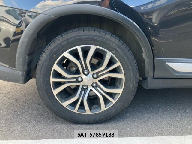 Mitsubishi OUTLANDER 2015-12 8881470-5