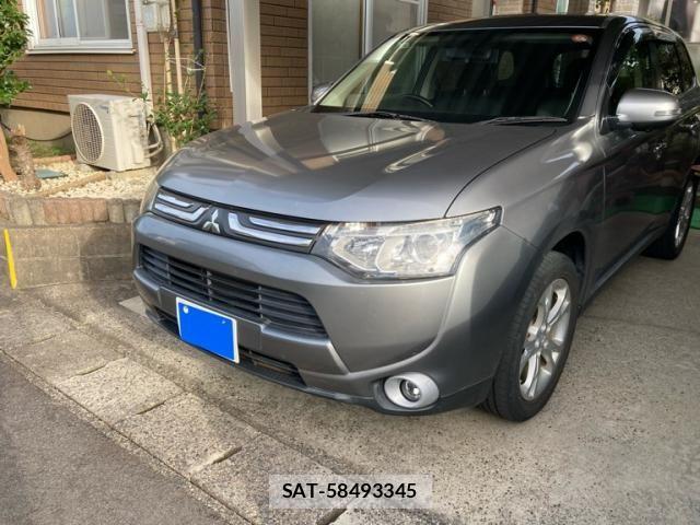 Mitsubishi OUTLANDER 2014-03 8881471-1