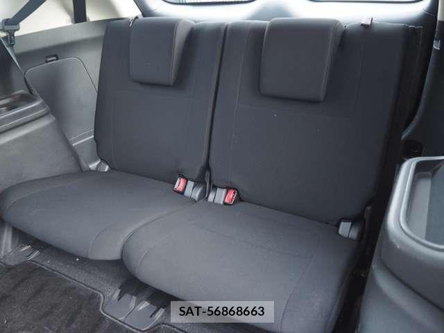Mitsubishi OUTLANDER 2015-11 8884148-10