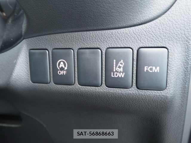 Mitsubishi OUTLANDER 2015-11 8884148-12