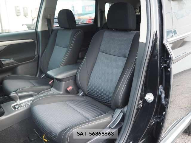 Mitsubishi OUTLANDER 2015-11 8884148-8