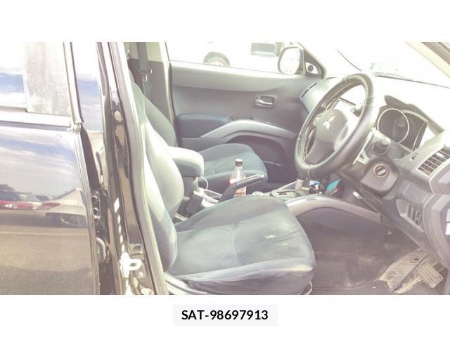 Mitsubishi OUTLANDER 2005-10 8884149-10