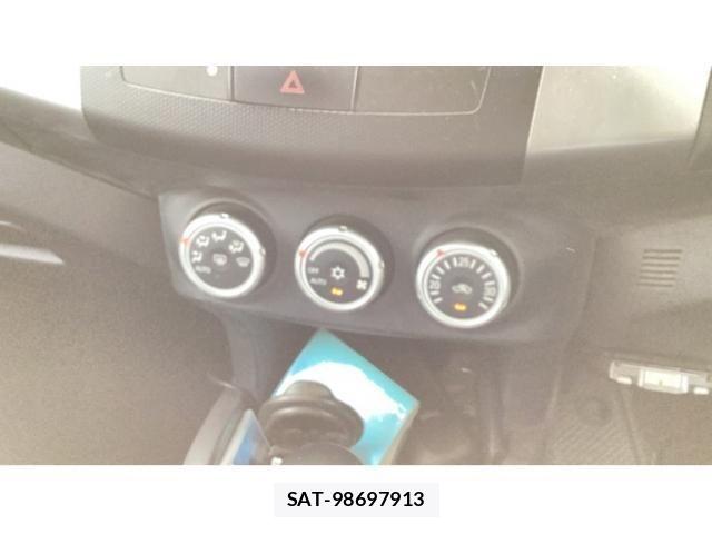 Mitsubishi OUTLANDER 2005-10 8884149-17
