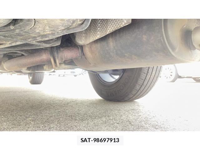 Mitsubishi OUTLANDER 2005-10 8884149-4
