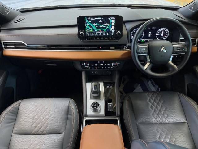 Mitsubishi OUTLANDER PHEV 2022-07 472232-1