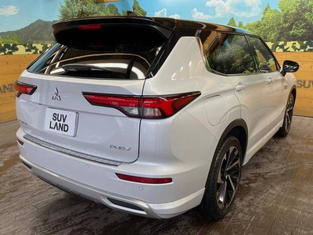 Mitsubishi OUTLANDER PHEV 2022-07 472232-19