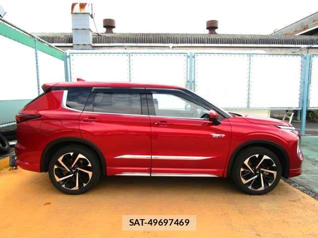 Mitsubishi OUTLANDER PHEV 2022-02 619141-4