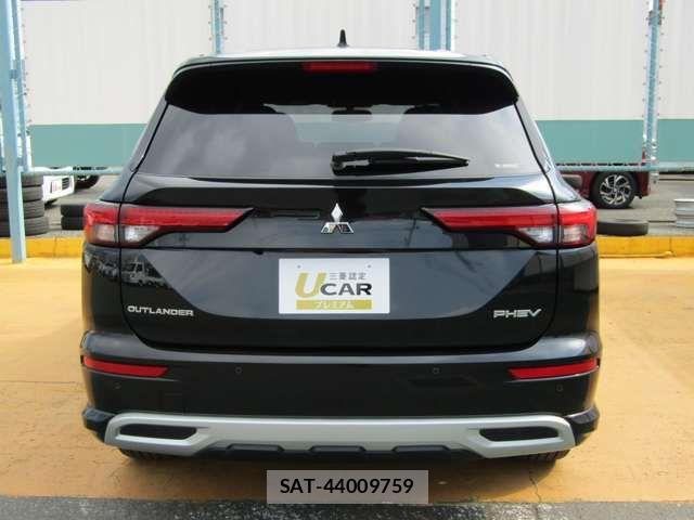 Mitsubishi OUTLANDER PHEV 2022-09 789894-7
