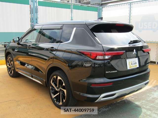 Mitsubishi OUTLANDER PHEV 2022-09 789894-8