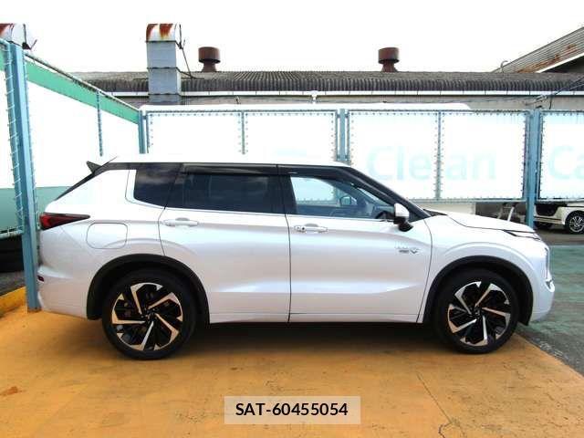 Mitsubishi OUTLANDER PHEV 2022-02 835663-5