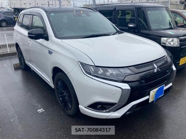 Mitsubishi OUTLANDER PHEV 2020-09 1208000-1