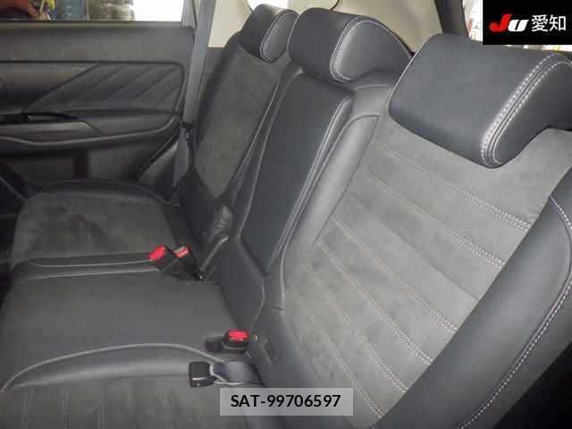 Mitsubishi OUTLANDER PHEV 2018 1080897-5