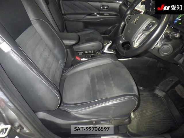 Mitsubishi OUTLANDER PHEV 2018 1080897-8