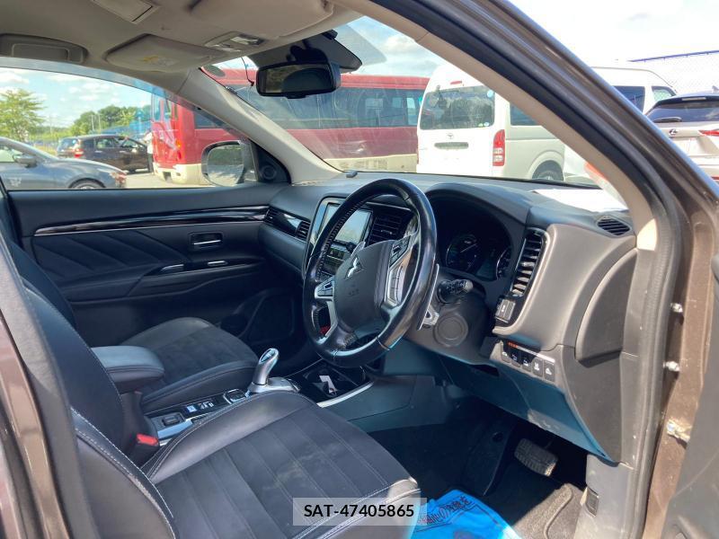 Mitsubishi OUTLANDER PHEV 2018 1273545-10