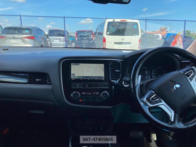 Mitsubishi OUTLANDER PHEV 2018 1273545-12