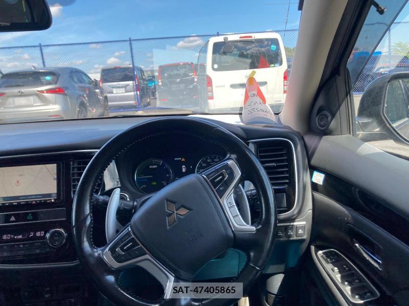Mitsubishi OUTLANDER PHEV 2018 1273545-14