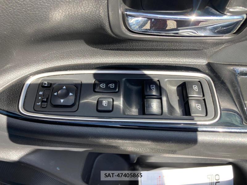 Mitsubishi OUTLANDER PHEV 2018 1273545-25