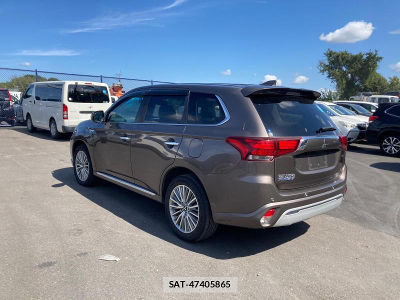 Mitsubishi OUTLANDER PHEV 2018 1273545-4