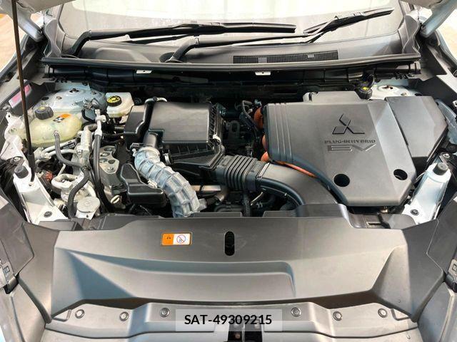 Mitsubishi OUTLANDER PHEV 2023-01 1318602-17