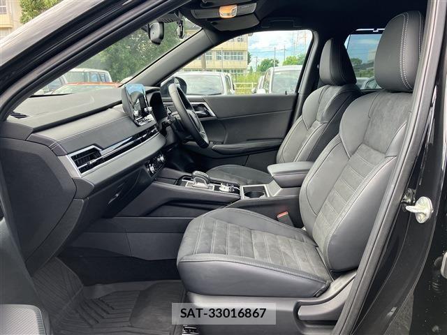 Mitsubishi OUTLANDER PHEV 2022-12 1332557-20