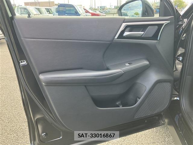 Mitsubishi OUTLANDER PHEV 2022-12 1332557-21
