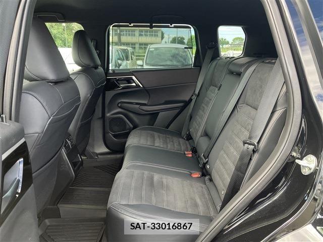 Mitsubishi OUTLANDER PHEV 2022-12 1332557-22