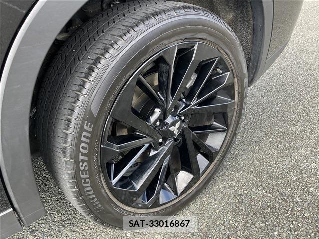 Mitsubishi OUTLANDER PHEV 2022-12 1332557-8