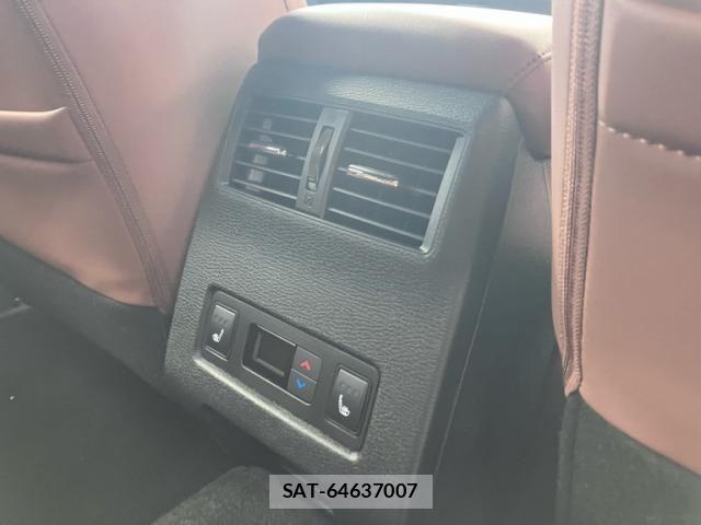 Mitsubishi OUTLANDER PHEV 2025-01 1320012-12