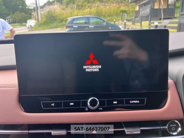 Mitsubishi OUTLANDER PHEV 2025-01 1320012-23