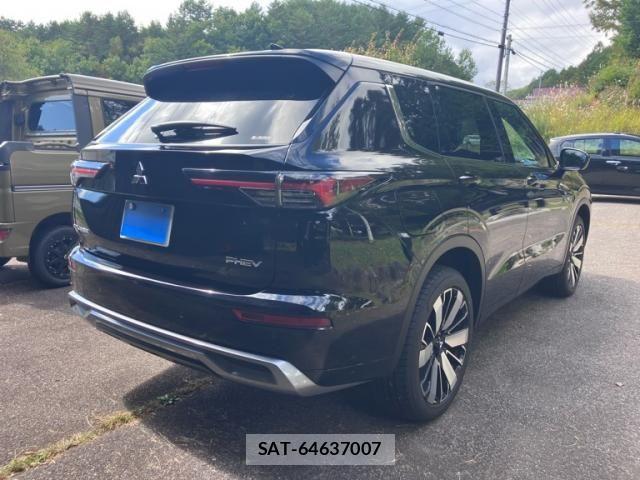 Mitsubishi OUTLANDER PHEV 2025-01 1320012-5