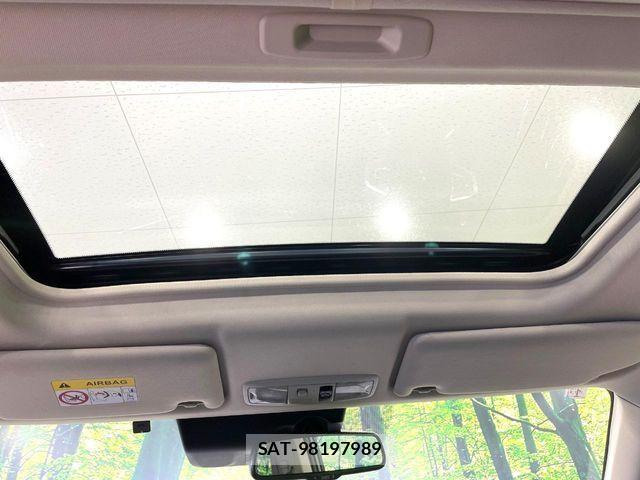 Mitsubishi OUTLANDER PHEV 2018-11 1663004-2