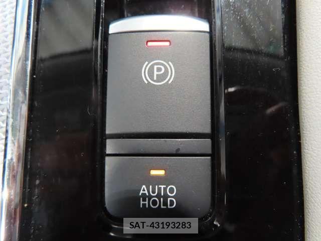 Mitsubishi OUTLANDER PHEV 2023-03 1694556-19