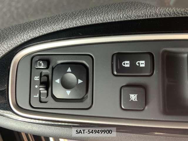 Mitsubishi OUTLANDER PHEV 2017-11 2318590-14