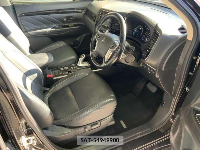 Mitsubishi OUTLANDER PHEV 2017-11 2318590-15