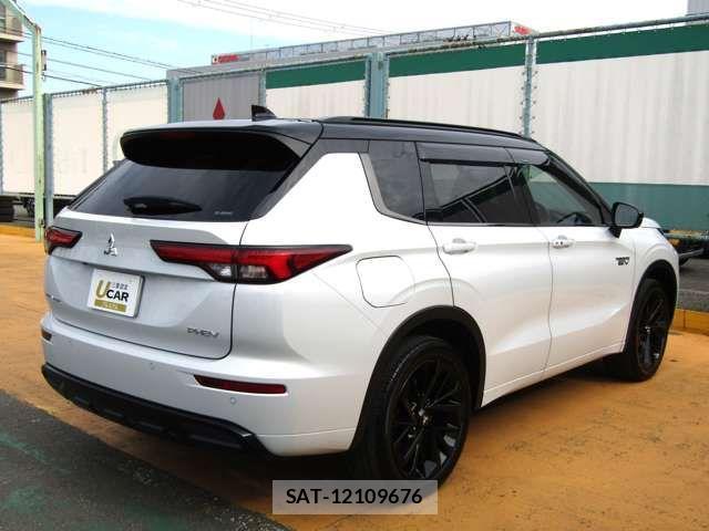 Mitsubishi OUTLANDER PHEV 2024-02 2673466-8