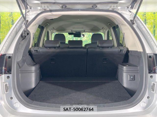 Mitsubishi OUTLANDER PHEV 2019-09 2729758-9