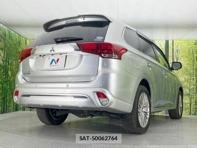 Mitsubishi OUTLANDER PHEV 2019-09 2729758-16