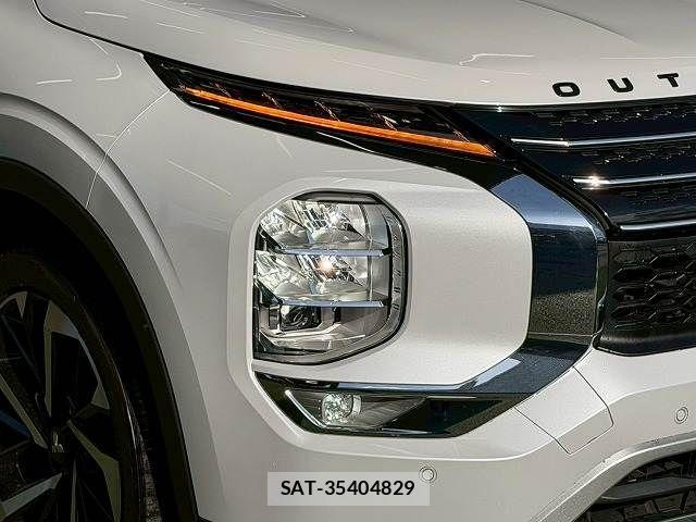 Mitsubishi OUTLANDER PHEV 2023-06 3067386-19