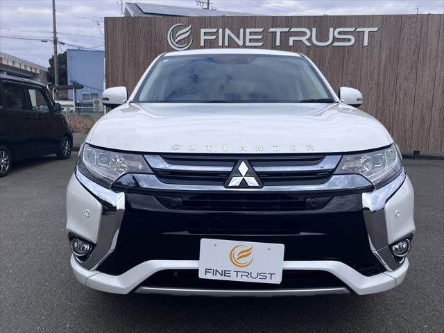Mitsubishi OUTLANDER PHEV 2015-07 3679619-13